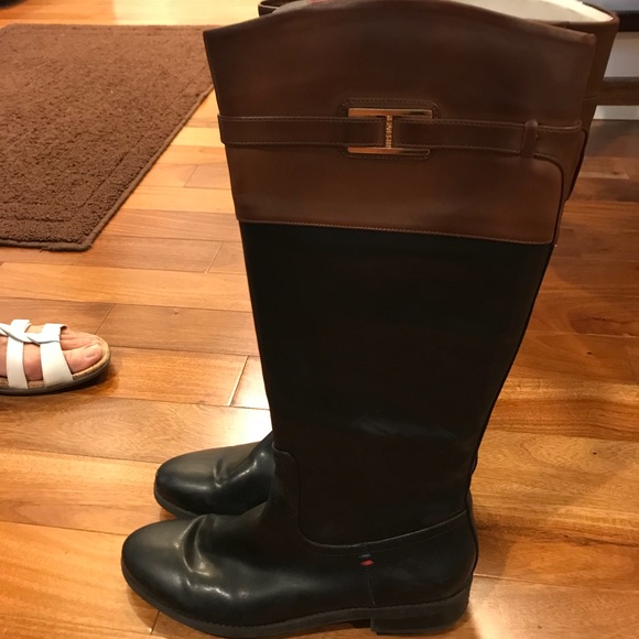 tommy hilfiger two tone riding boots